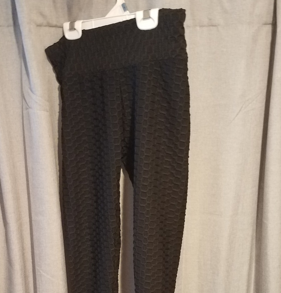 Scrunch butt leggings